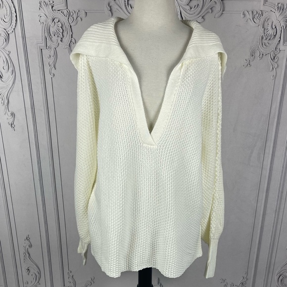 Casual V-Neck Long Sleeve Knit Sweater - Picture 2 of 8